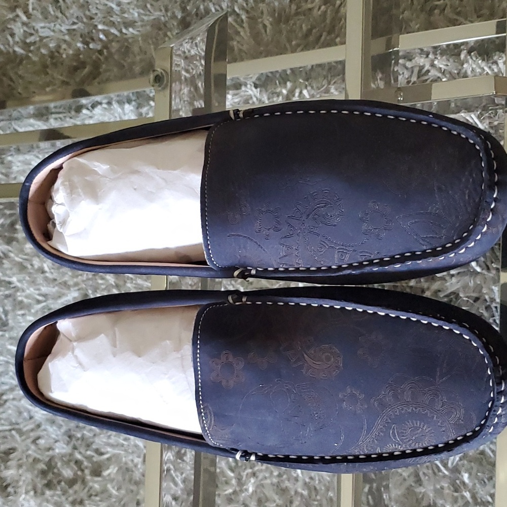 NIB ROBERT GRAHAM NAVY PAISLEY LOAFERS SIZE 10.5